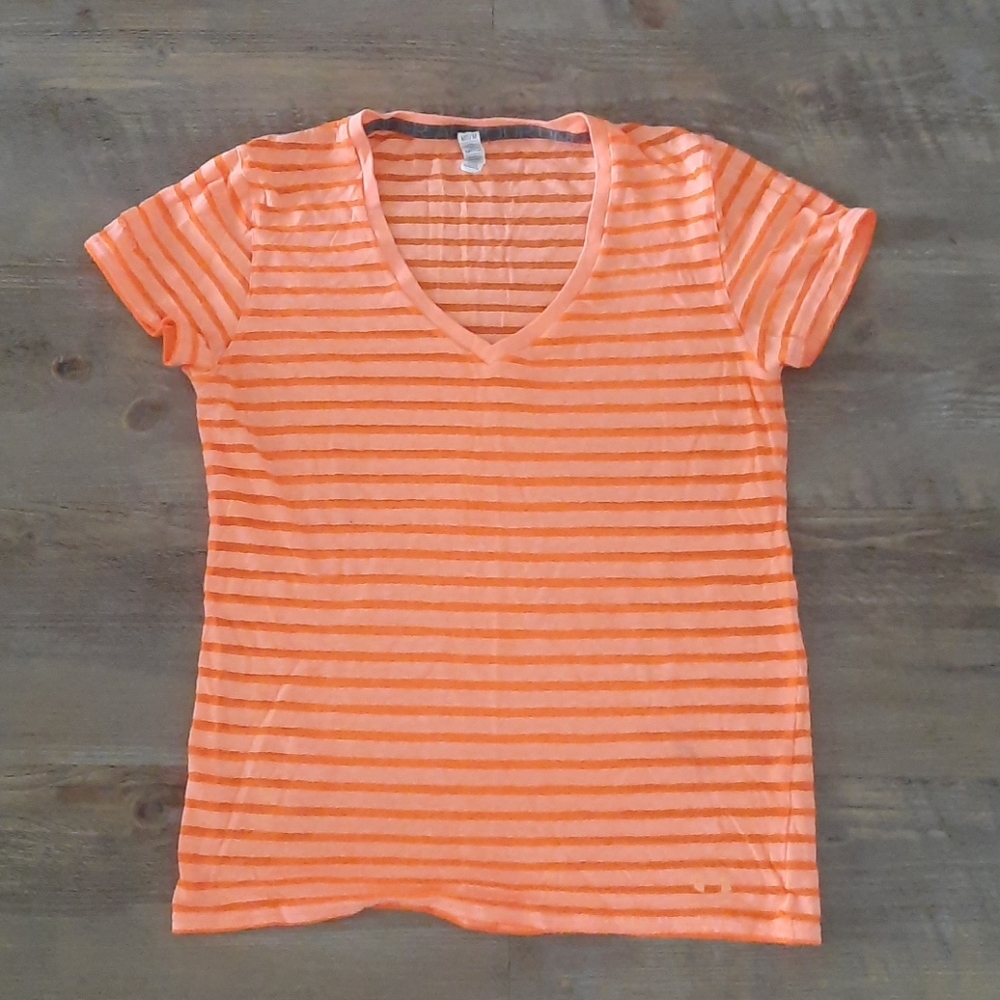 Under‎ Armour tee